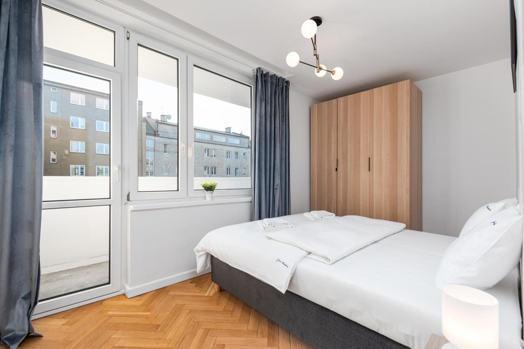 3 Bedroom Apartment Lipowa By Your Freedom Varsavia Esterno foto
