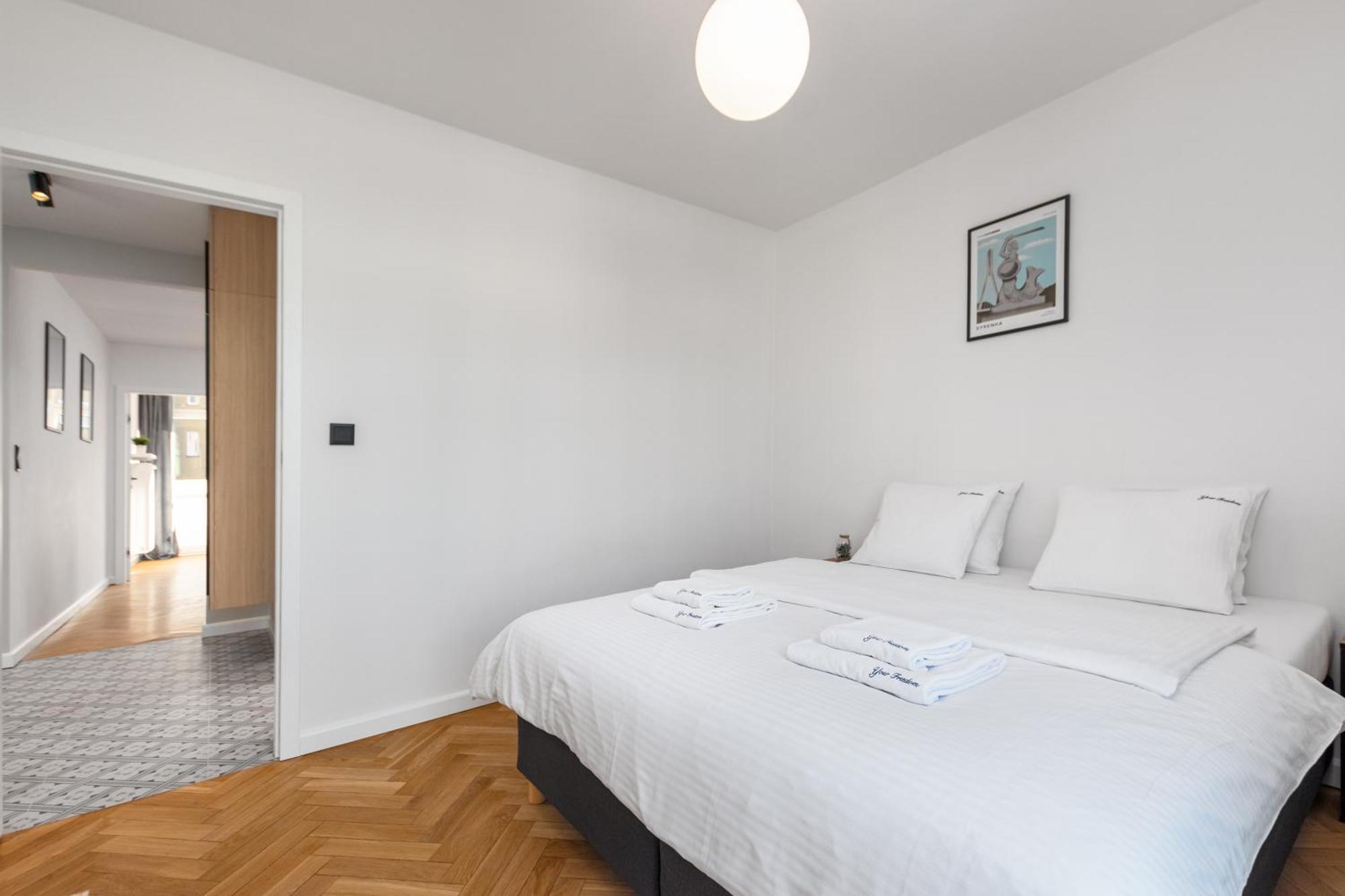 3 Bedroom Apartment Lipowa By Your Freedom Varsavia Esterno foto